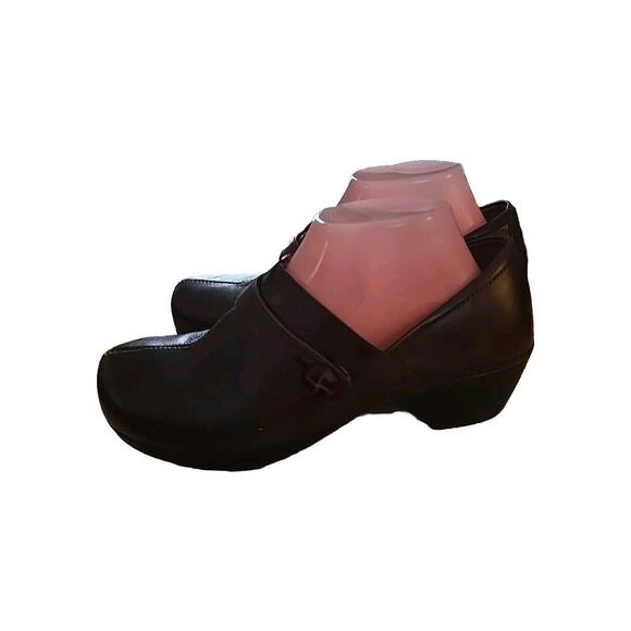 Dansko Brown Leather Professional Slip On Clogs Comfort Shoes Womans Size 40 - Picture 4 of 9